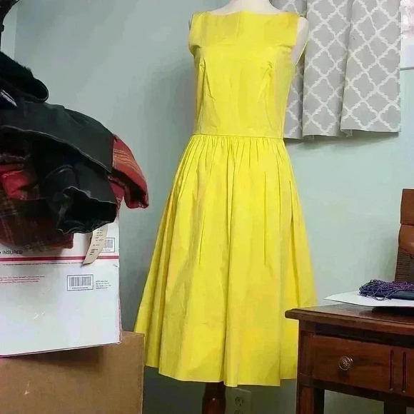 Boss by hugo boss dress in mustard (yellow) color size 6 fit as size S - Picture 6 of 16